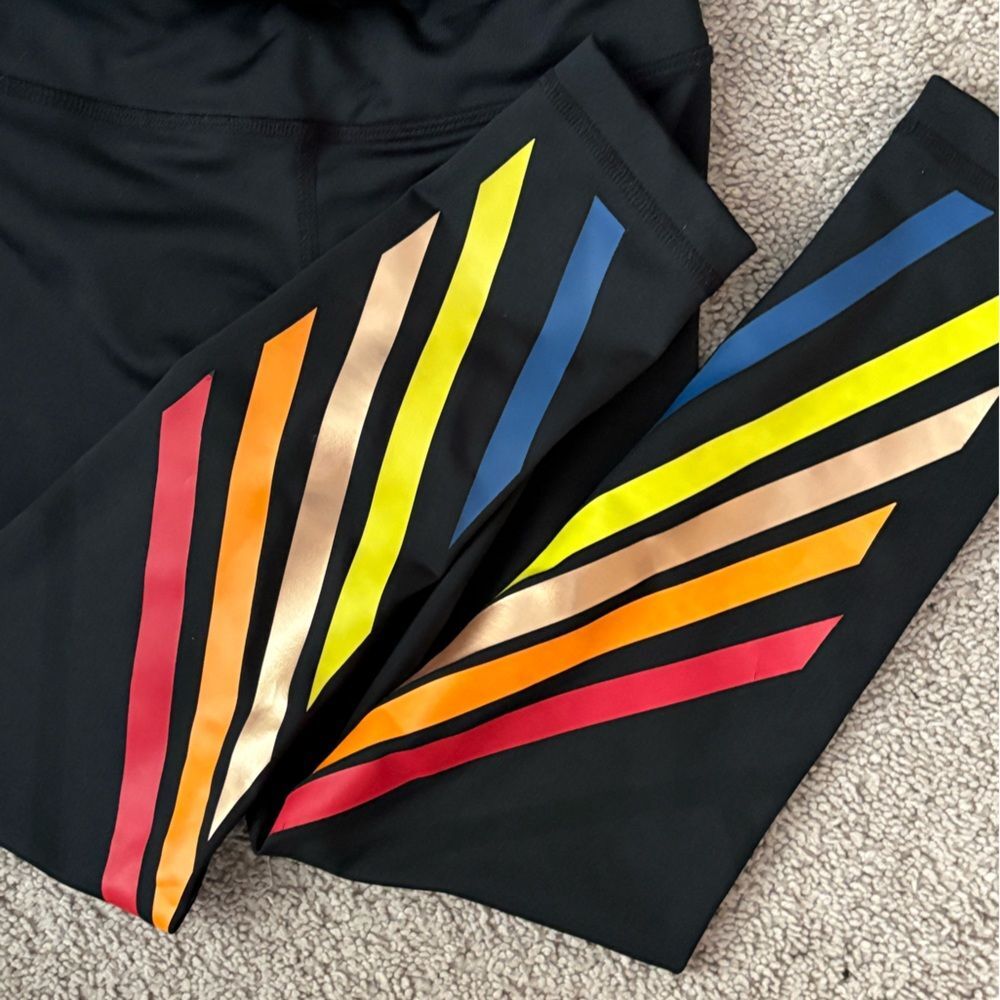 Style Reform X Exhale Black Color Stripe Women’s Leggings Size Medium - Picture 3 of 5